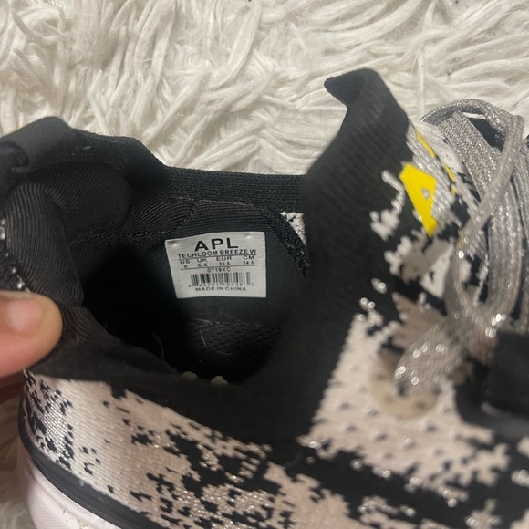 APL"Athletic Propulsion Lab Lululemon Techloom Breeze Camo -Black & White - Picture 8 of 13